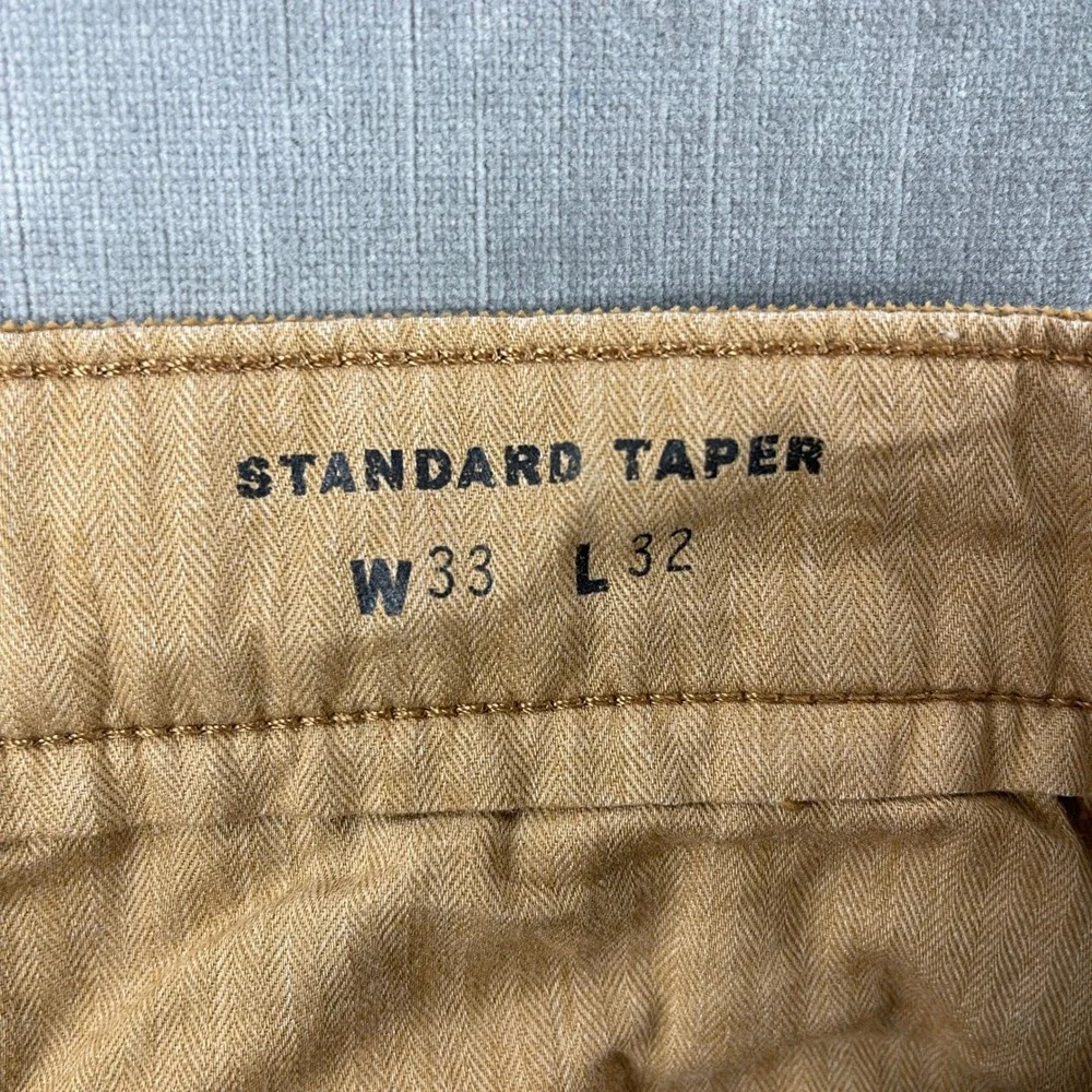 Levi's Men 33x32 Tan XX Chino Corduroy Standard Taper Pants
